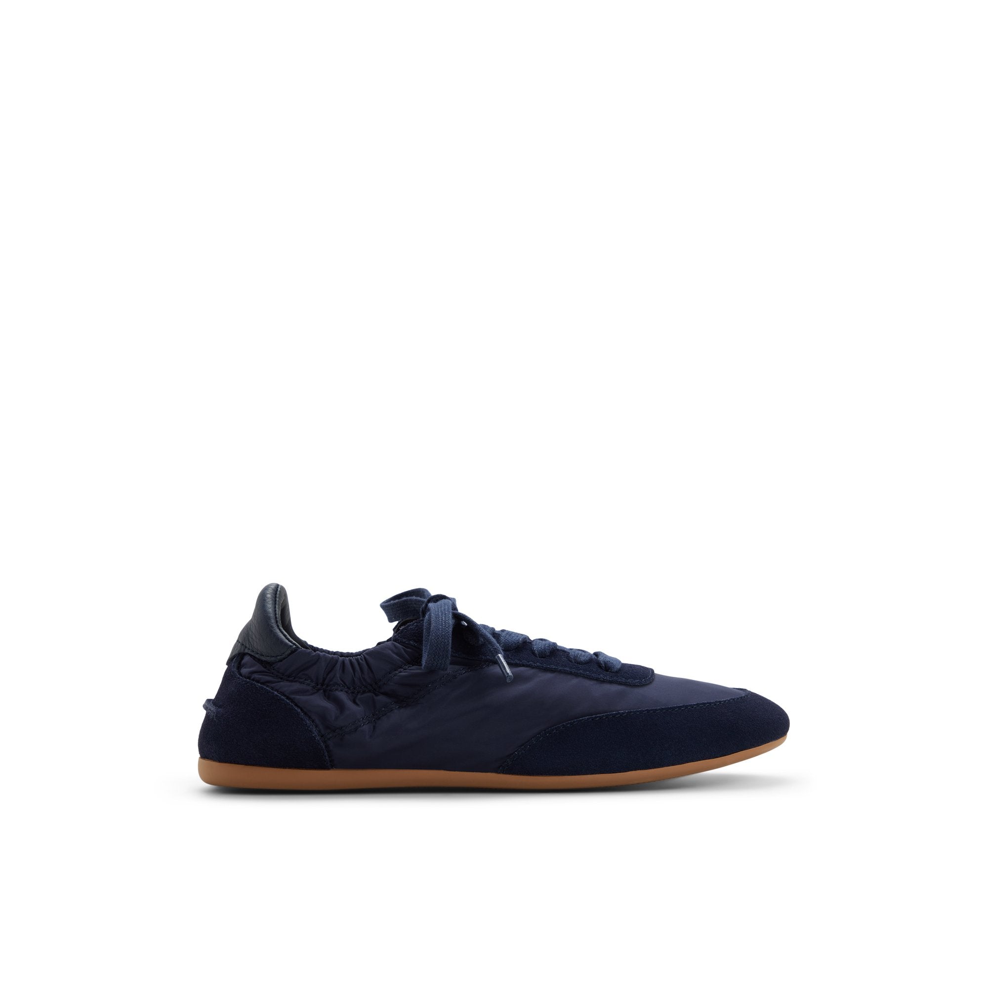 Sperry x Aritzia Slim Jogger